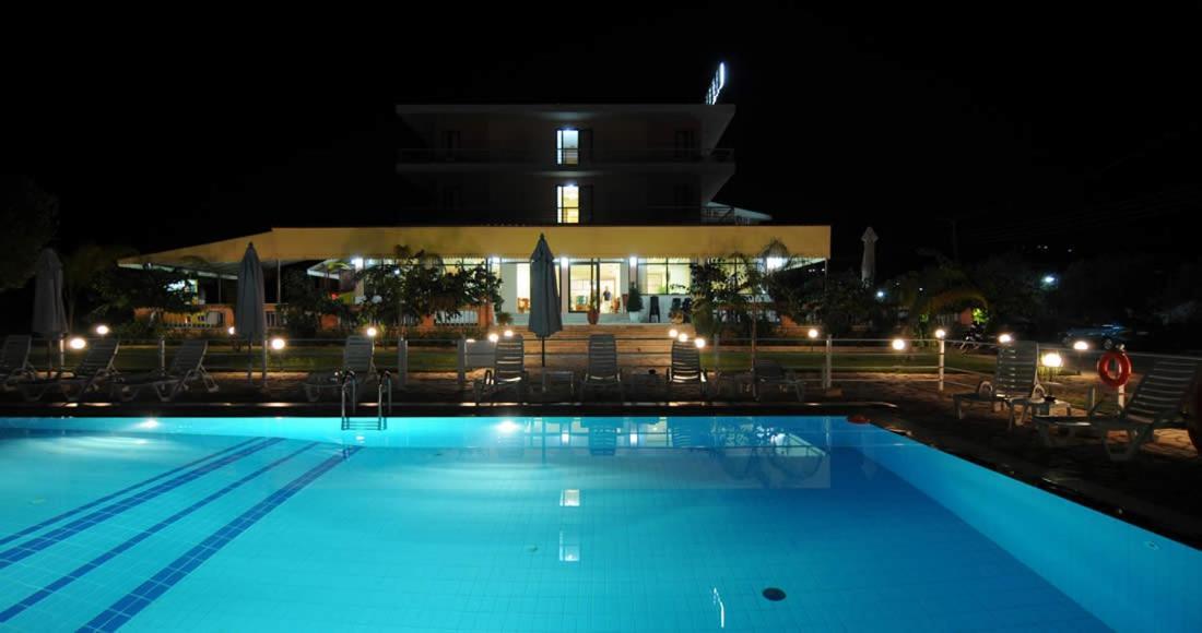 קנאלי Cleopatra Hotel מראה חיצוני תמונה